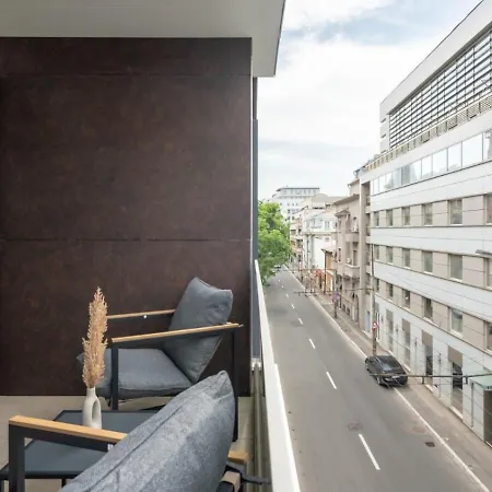 Manu Art Living Signature Victoriei * Bucureşti