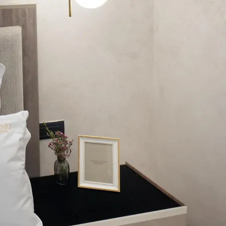 Manu Art Living Signature Victoriei * بوخارست