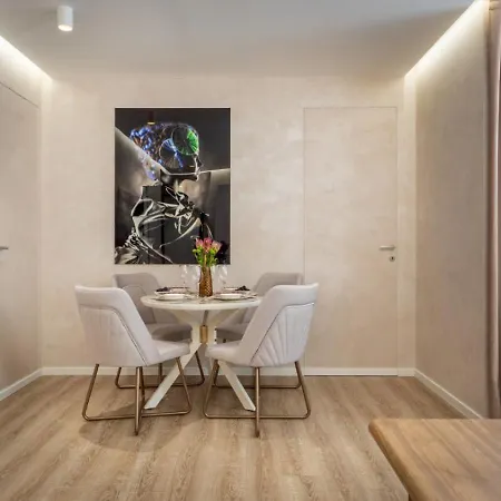 Manu Art Living Signature Center Apartmán