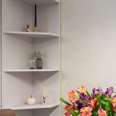 Manu Art Living Signature Center * Bukurešť
