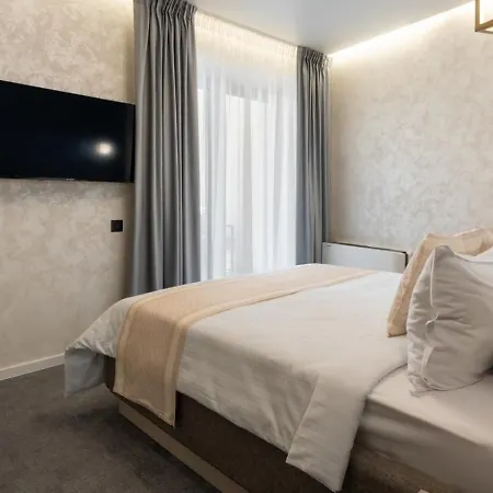 Manu Art Living Signature Victoriei * Boekarest