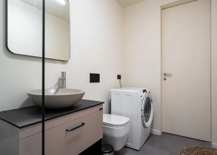 Manu Art Living Signature Victoriei Boekarest