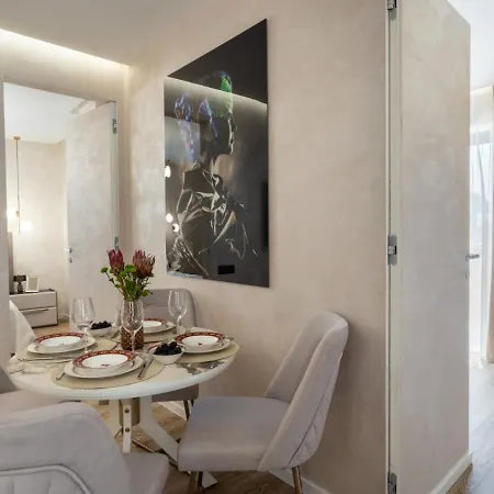 Appartamento Manu Art Living Signature Victoriei *