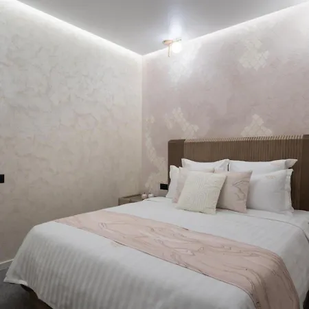 Manu Art Living Signature Victoriei