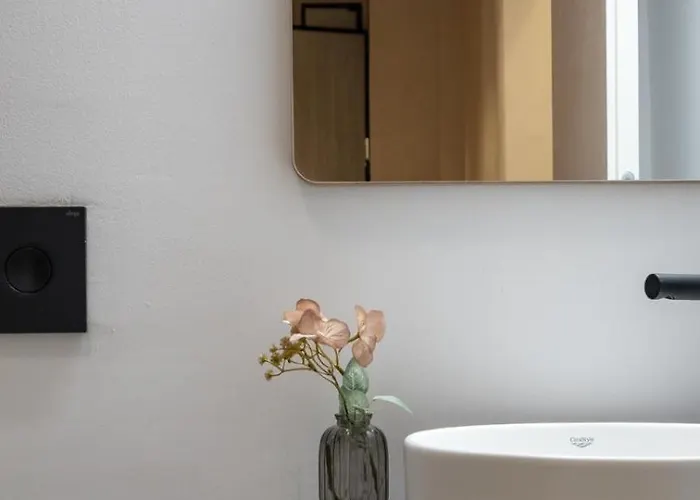 Manu Art Living Signature Victoriei